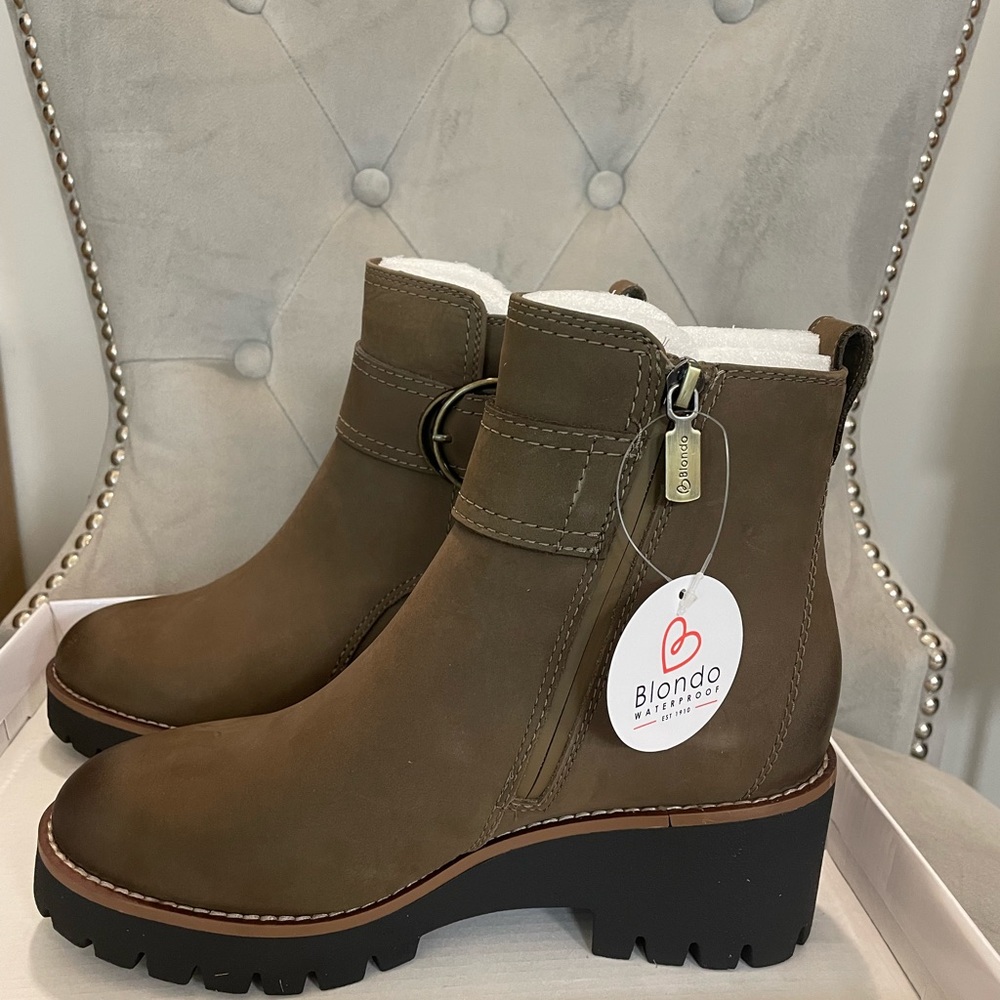 ❌ SOLD! Blondo Dagger Waterproof Women Boot, Size 6.5, Taupe Nubuck - Picture 3 of 7